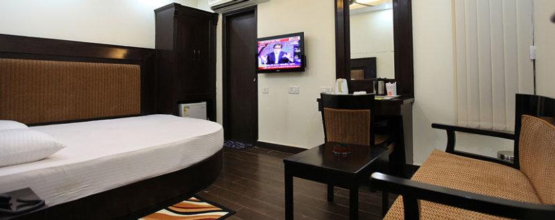 Hotel Bonlon Inn New Delhi Bagian luar foto